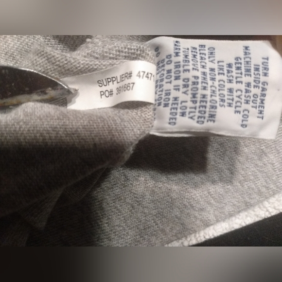 POLO Ralph Lauren Varsity Gothic P Sellout Long Sleeve Black and Grey T- Shirt - Picture 8 of 12